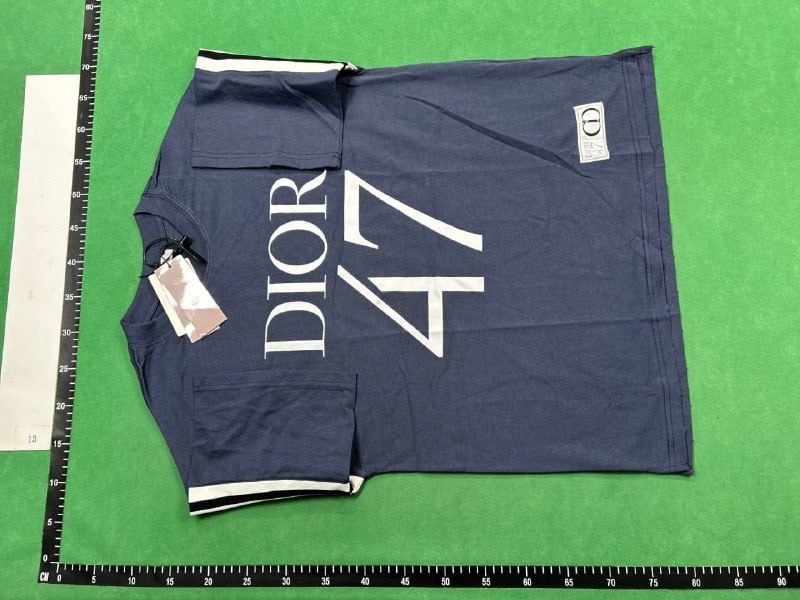 Dior T-shirt